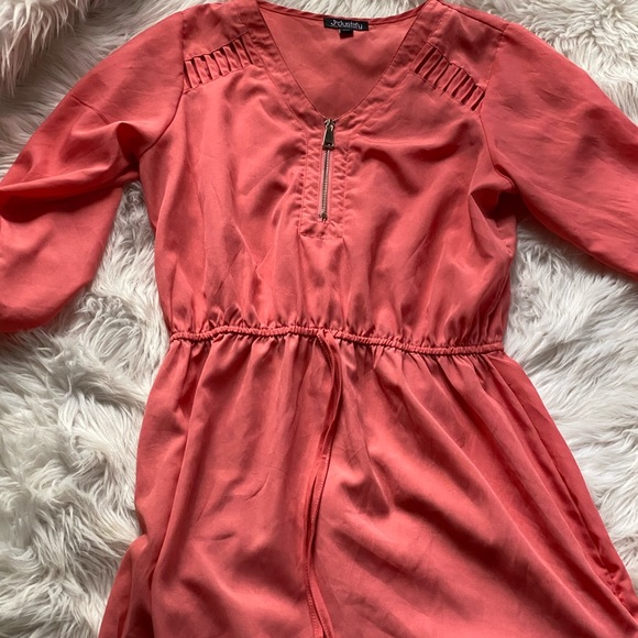 Dresses & Skirts - Women’s mid thigh peach dress